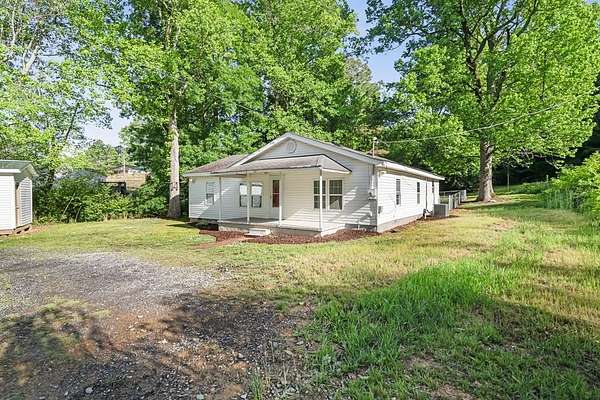 3.16 Acres of Land with Home for Sale in Chatsworth, Georgia