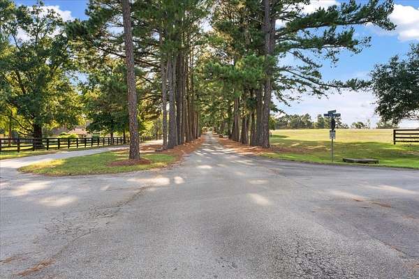 6.29 Acres of Residential Land for Sale in Athens, Texas