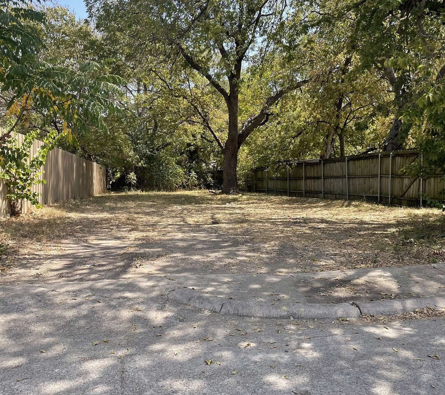 0.1 Acres of Land for Sale in Dallas, Texas