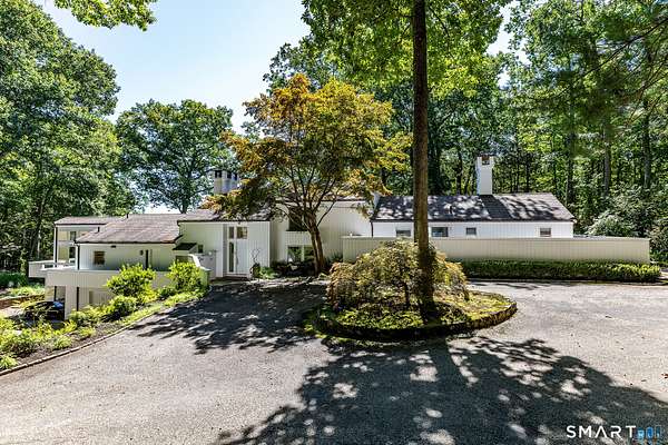 13.1 Acres of Land with Home for Sale in Washington, Connecticut