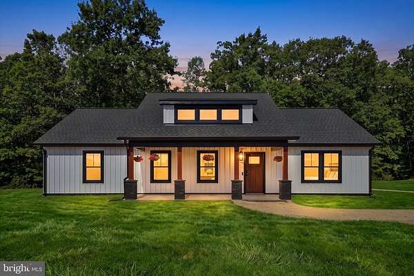 5.68 Acres of Land with Home for Sale in Lignum, Virginia