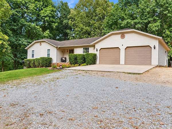 1.6 Acres of Land with Home for Sale in Paragould, Arkansas