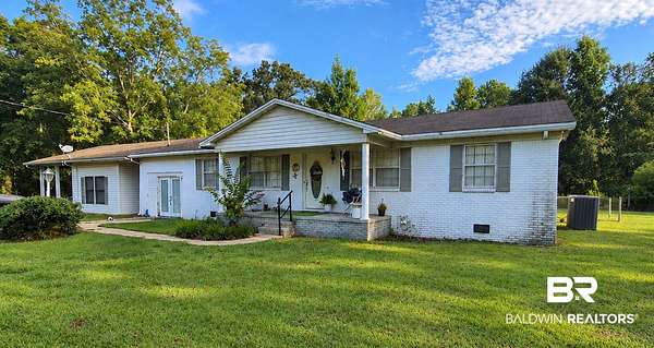 10 Acres of Land with Home for Sale in Monroeville, Alabama