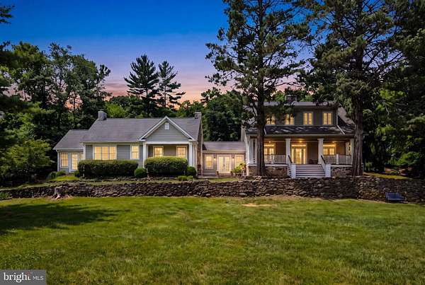 5.48 Acres of Land with Home for Sale in Markham, Virginia