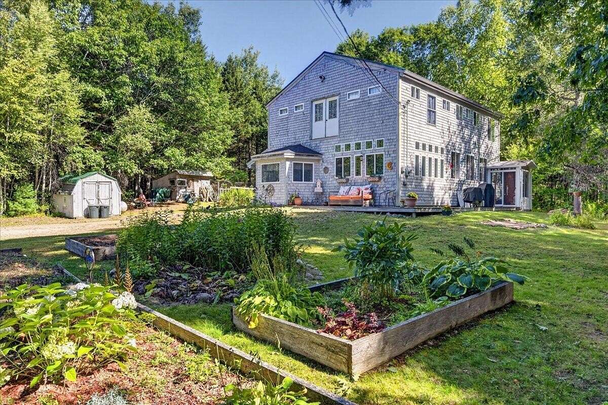 3 Acres of Land with Home for Sale in Searsport, Maine