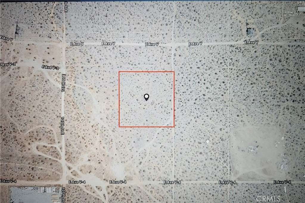 2.5 Acres of Residential Land for Sale in Pearblossom, California