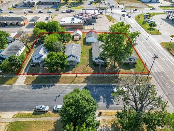 0.67 Acres of Commercial Land for Sale in Lebanon, Missouri
