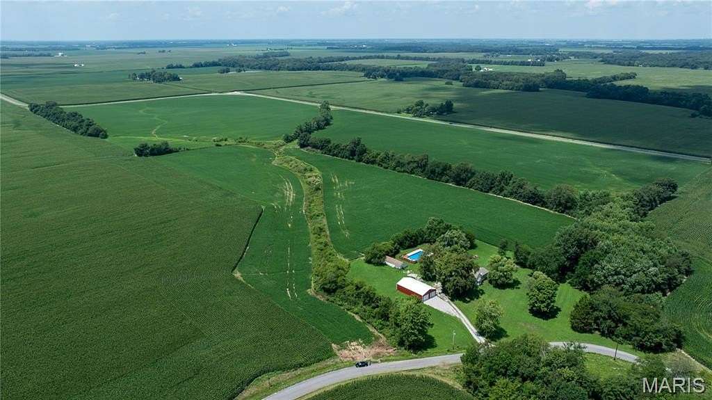 15.5 Acres of Land for Sale in Walshville, Illinois