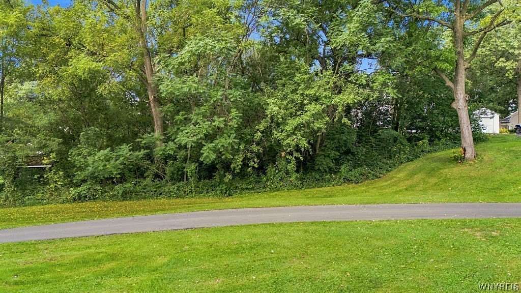 0.3 Acres of Residential Land for Sale in Lewiston, New York