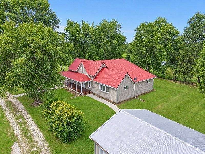 5 Acres of Land with Home for Sale in Mount Sterling, Illinois