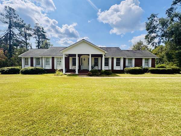 1.75 Acres of Land with Home for Sale in Ripley, Mississippi
