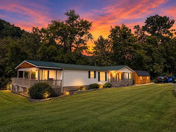 2 Acres of Land with Home for Sale in Prestonsburg, Kentucky