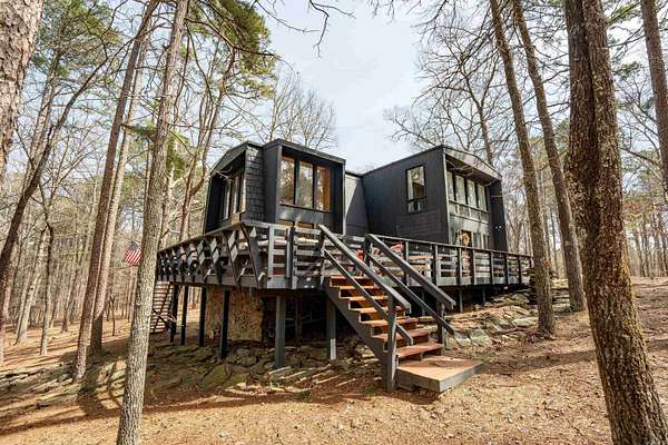 1.63 Acres of Land with Home for Sale in Drasco, Arkansas