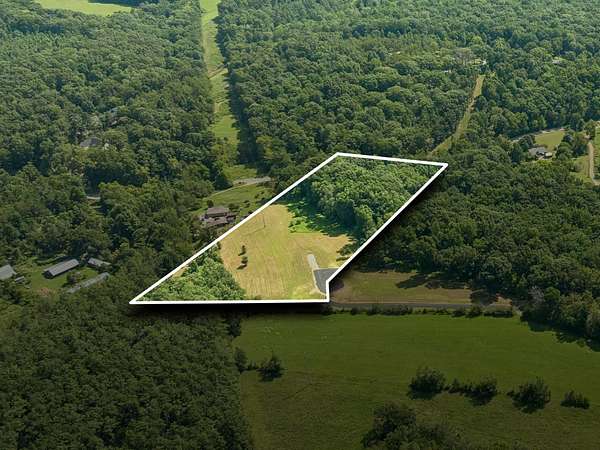 6.37 Acres of Residential Land for Sale in Fairview, Tennessee