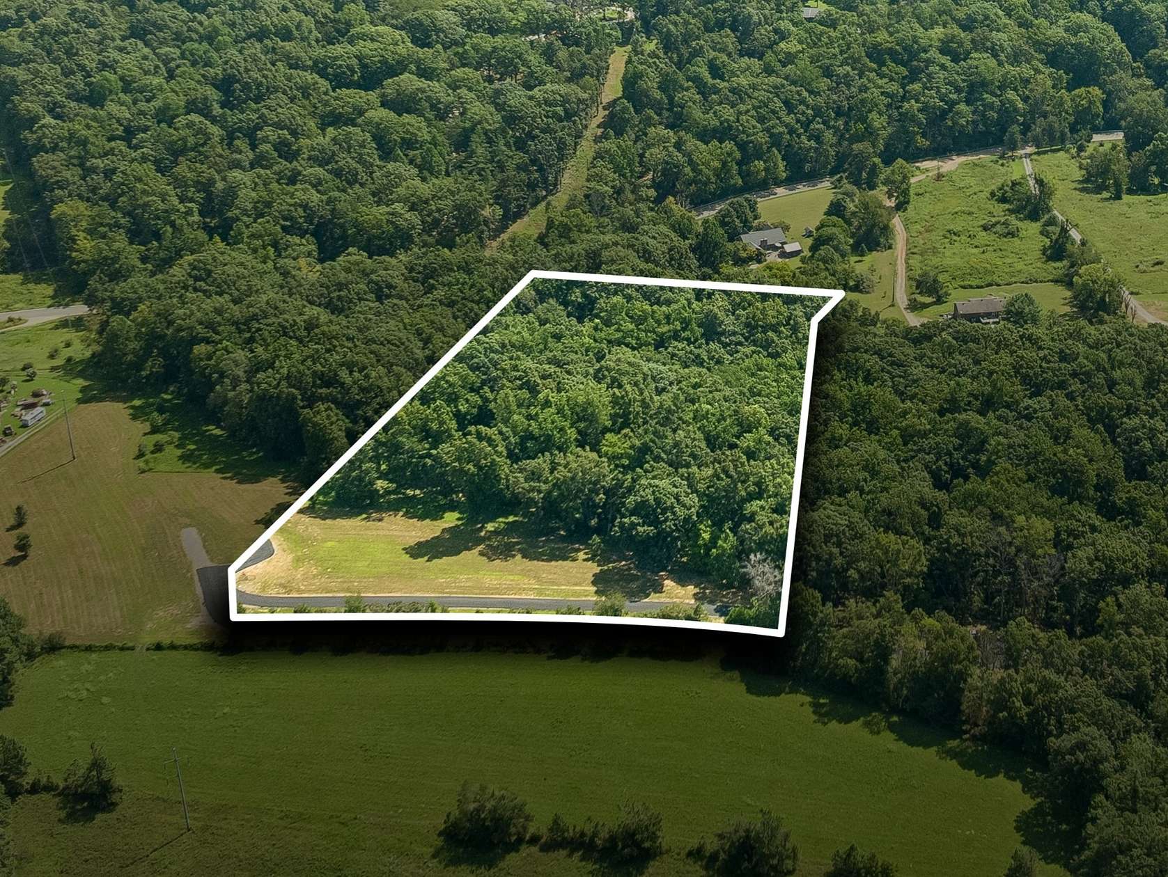 5.67 Acres of Residential Land for Sale in Fairview, Tennessee