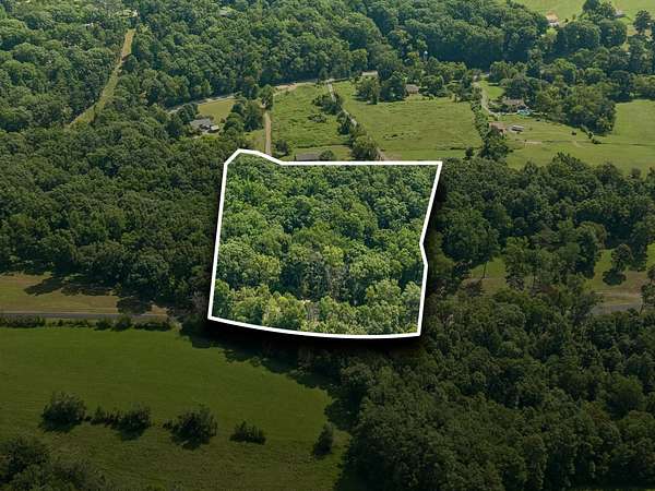 5.73 Acres of Residential Land for Sale in Fairview, Tennessee