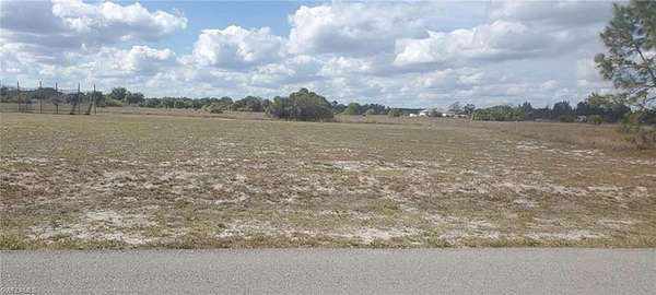 0.5 Acres of Residential Land for Sale in Lehigh Acres, Florida
