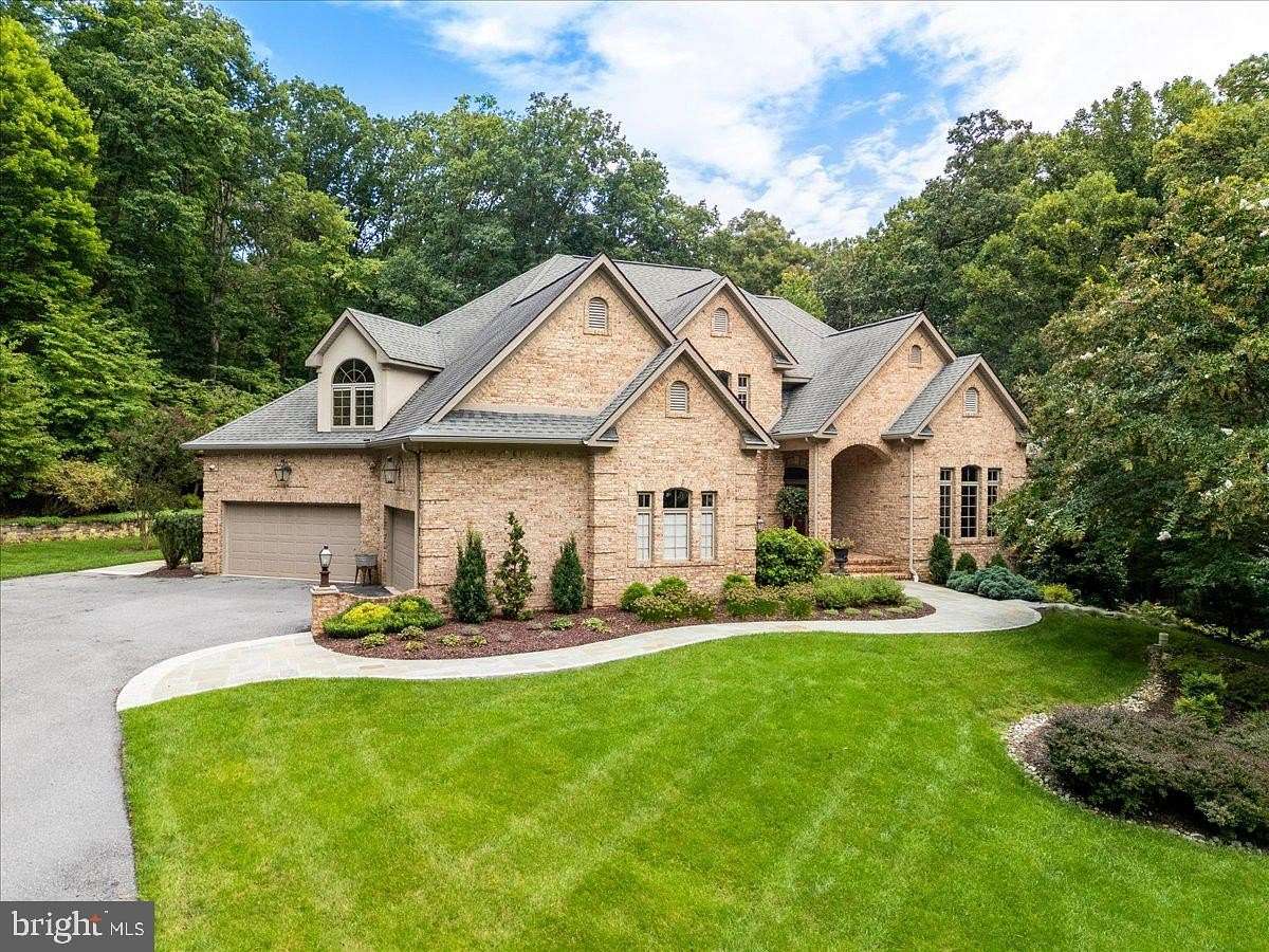 6 Acres of Land with Home for Sale in Frederick, Maryland