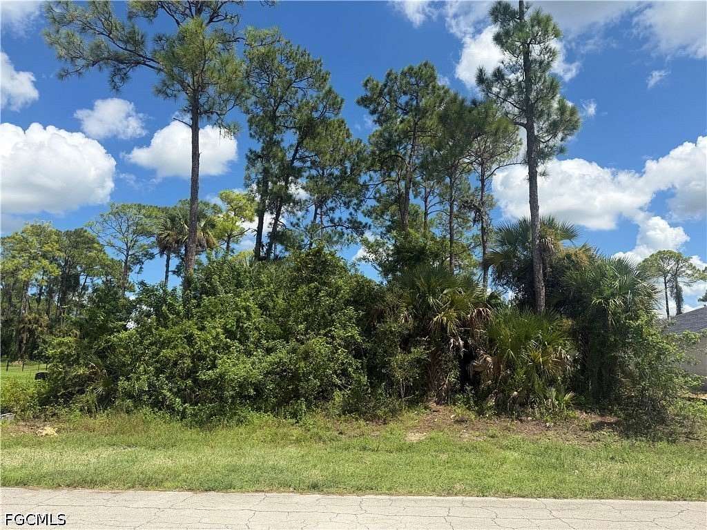 0.23 Acres of Residential Land for Sale in LaBelle, Florida