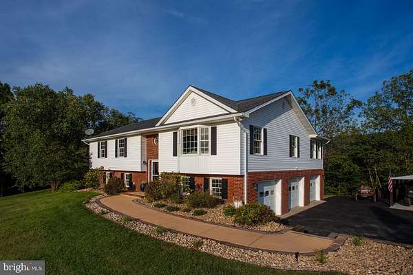 3 Acres of Land with Home for Sale in New Market, Virginia