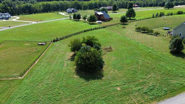 1 Acre of Residential Land for Sale in Lancaster, Kentucky