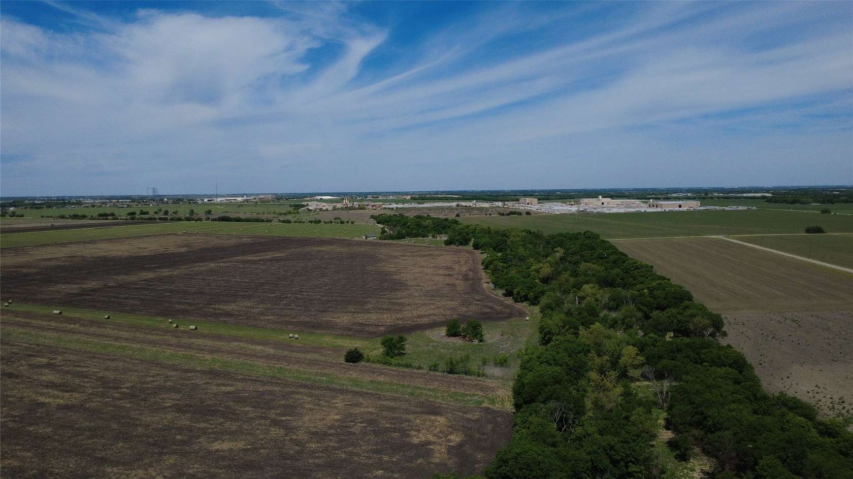 11 Acres of Land for Sale in Alvarado, Texas