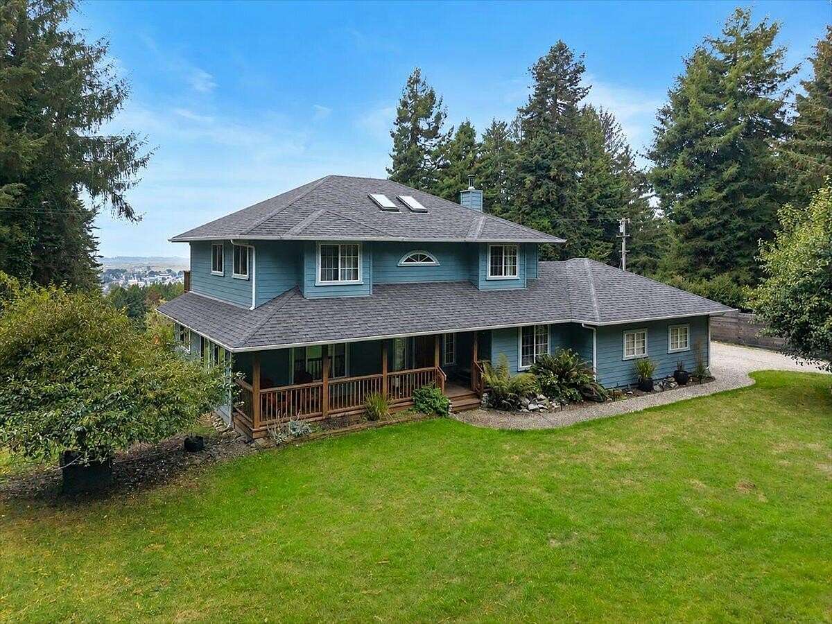 2.52 Acres of Land with Home for Sale in Arcata, California