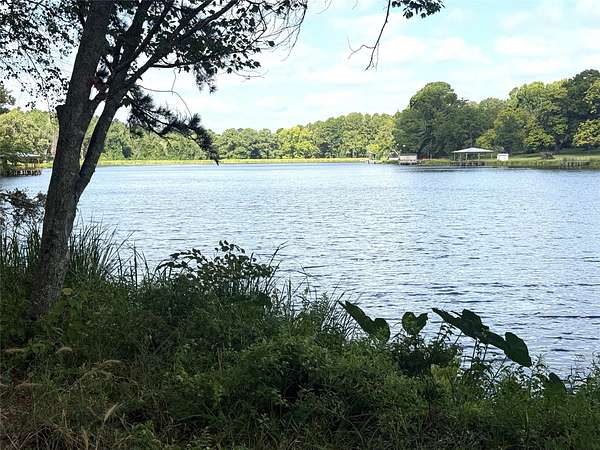 0.8 Acres of Residential Land for Sale in Tyler, Texas