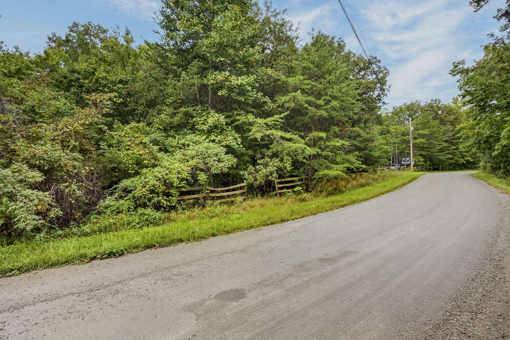 5.1 Acres of Residential Land for Sale in Crossville, Tennessee
