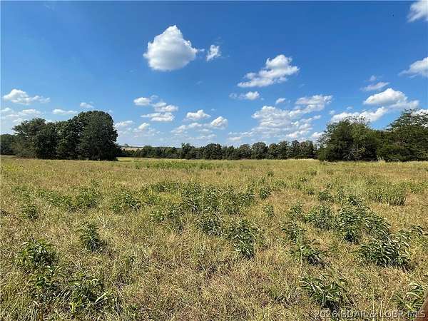 33 Acres of Land for Sale in Gasconade Township, Missouri