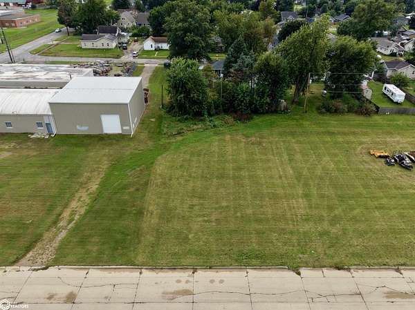 0.27 Acres of Mixed-Use Land for Sale in Marshalltown, Iowa