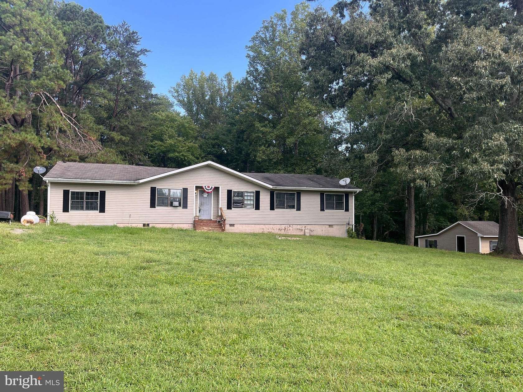 4 Acres of Land with Home for Sale in Ruther Glen, Virginia