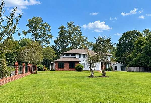 2.8 Acres of Land with Home for Sale in Picayune, Mississippi