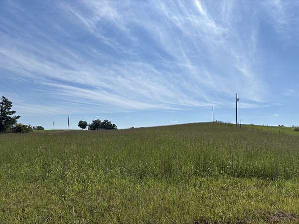 2.13 Acres of Residential Land for Sale in Lafayette, Tennessee