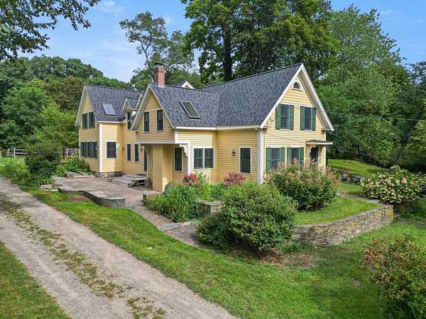4.64 Acres of Land with Home for Sale in Newbury Town, Massachusetts