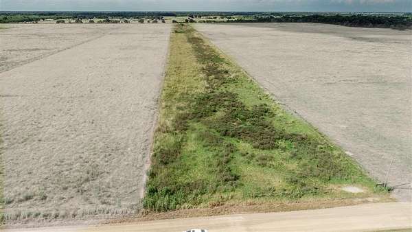 11 Acres of Land for Sale in Iowa, Louisiana