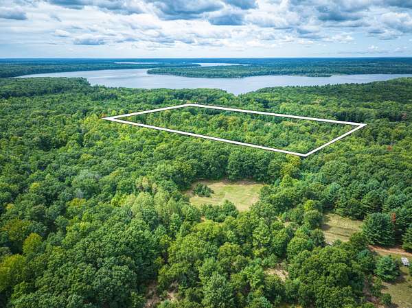 10 Acres of Recreational Land for Sale in Morley, Michigan
