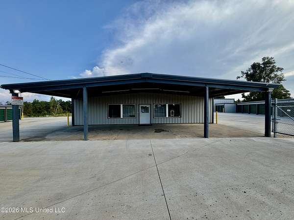 11.5 Acres of Improved Land for Sale in Oakland, Mississippi