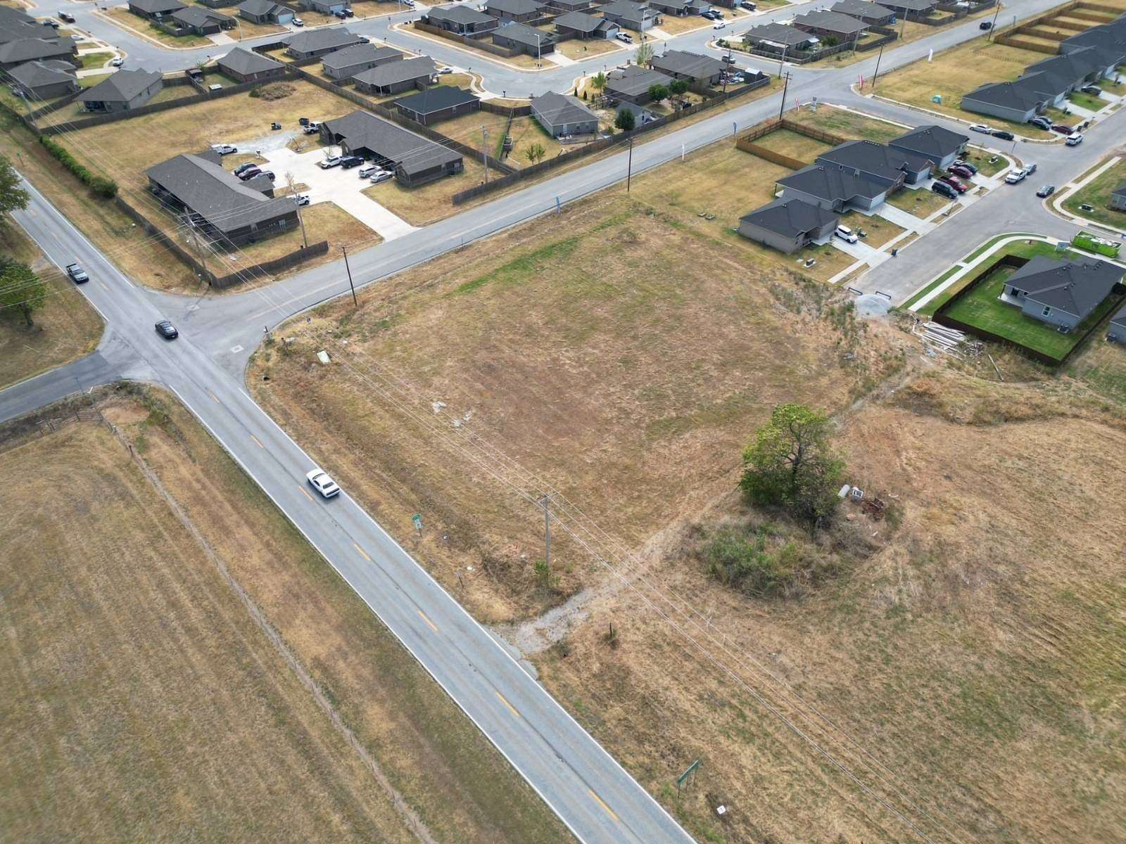 1.14 Acres of Residential Land for Sale in Gentry, Arkansas