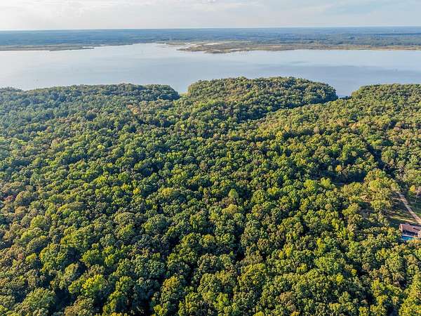 5 Acres of Residential Land for Sale in Coffeeville, Mississippi