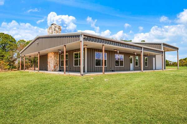 208 Acres of Land with Home for Sale in Roxton, Texas