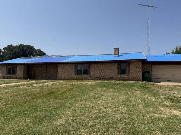 24 Acres of Recreational Land with Home for Sale in Eastland, Texas