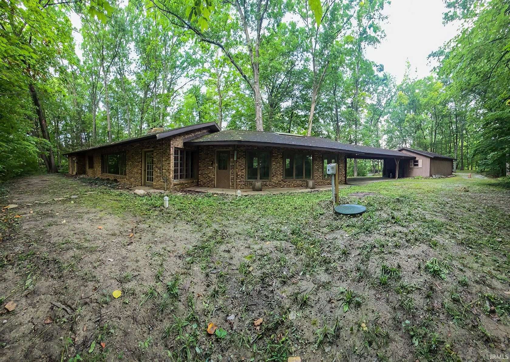 3.55 Acres of Land with Home for Sale in Fort Wayne, Indiana