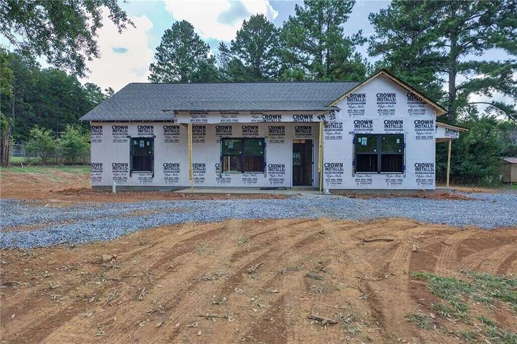 2 Acres of Land with Home for Sale in Cedartown, Georgia