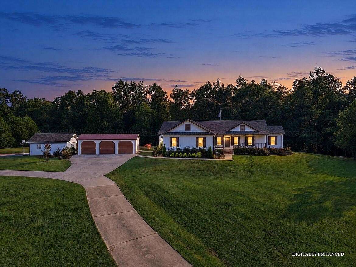 12 Acres of Land with Home for Sale in Jasper, Alabama