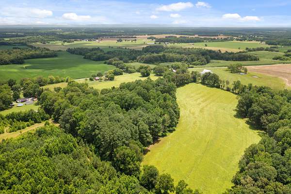 5 Acres of Residential Land for Sale in Woodbury, Tennessee