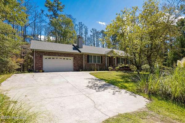 12.8 Acres of Recreational Land with Home for Sale in Beaufort, North Carolina