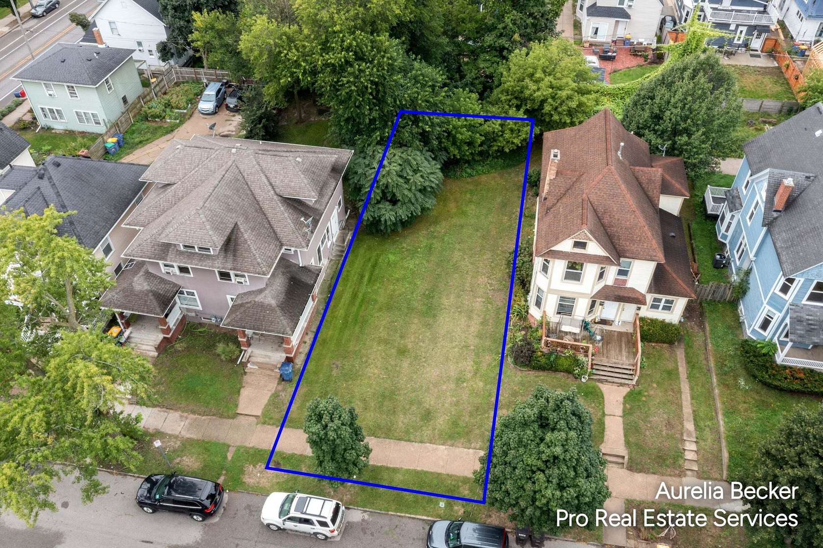 0.11 Acres of Residential Land for Sale in Grand Rapids, Michigan