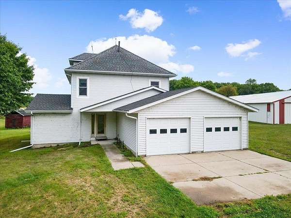 14.5 Acres of Land with Home for Sale in Buffalo, Minnesota