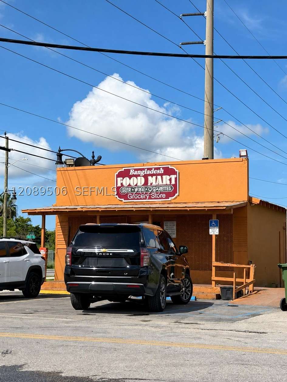 0.1 Acres of Mixed-Use Land for Sale in Homestead, Florida